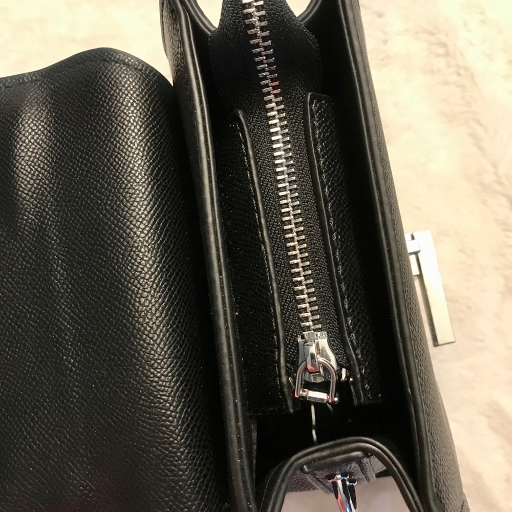 Handbag - Picture 5 of 7